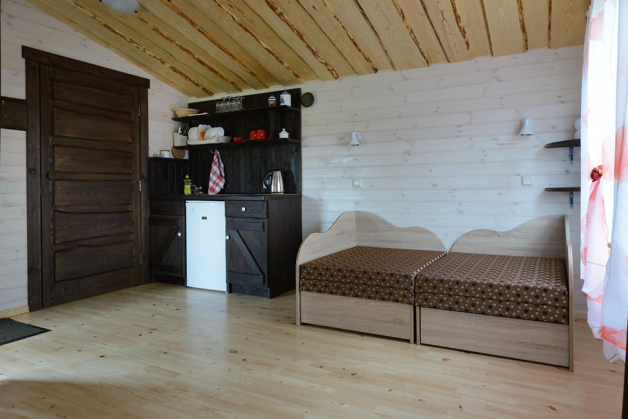 Ergli Hotel Bernati Bagian luar foto
